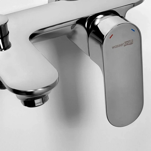 Смеситель для ванны WasserKRAFT Dinkel 5801 хром Смеситель для ванны WasserKRAFT Dinkel 5801 хром