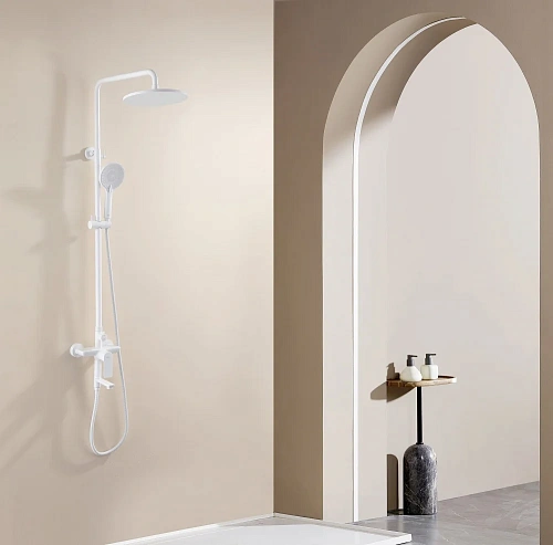 Душевая система ABBER Weiss Insel AF8016FWL с изливом, белая матовая Душевая система ABBER Weiss Insel AF8016FWL с изливом, белая матовая