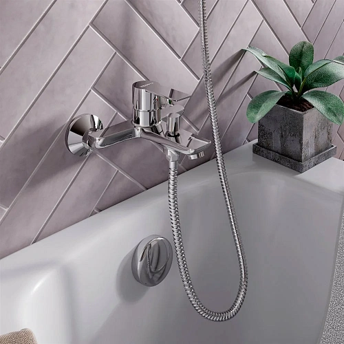 Душевая стойка STWORKI Хельсинки by Damixa Хельсинки HFSG97000 + HFHS10000 428821 Душевая стойка STWORKI Хельсинки by Damixa Хельсинки HFSG97000 + HFHS10000 428821