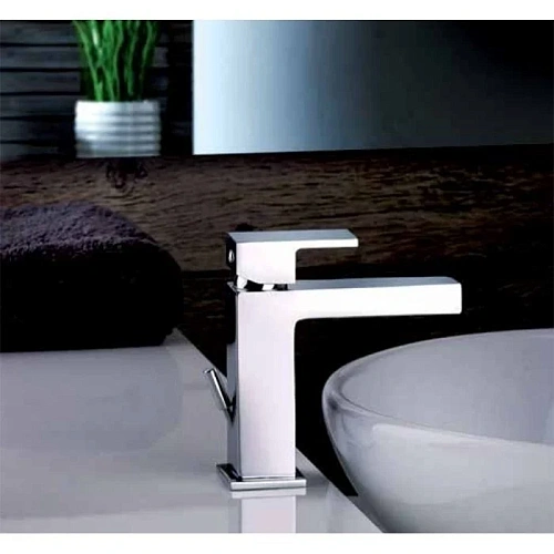 Душевой лоток Paini Medium CH650MN 650 мм Душевой лоток Paini Medium CH650MN 650 мм