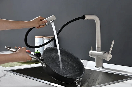 Смеситель для кухни Paulmark SERPENTINE бежевый Se213222-BE Смеситель для кухни Paulmark SERPENTINE бежевый Se213222-BE