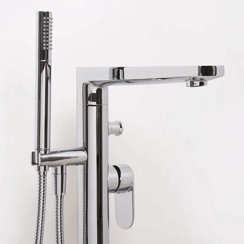 Смеситель для ванны WasserKRAFT Dinkel 5821 напольный хром Смеситель для ванны WasserKRAFT Dinkel 5821 напольный хром