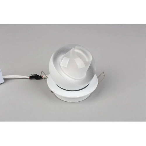 Светильник встраиваемый-накладной Omnilux Mantova OML-103009-08 Светильник встраиваемый-накладной Omnilux Mantova OML-103009-08