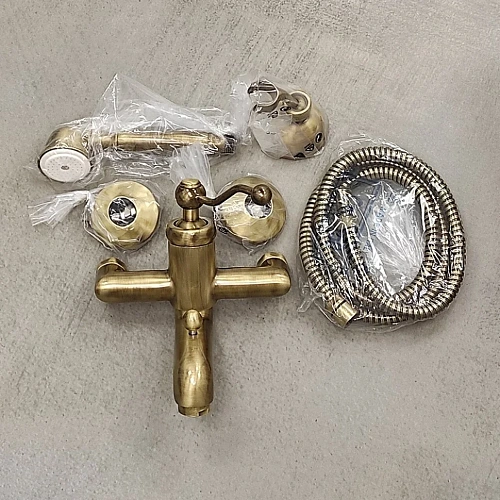 Душевой гарнитур Paini 53PZ440TTAS круглый, черный матовый PVD Душевой гарнитур Paini 53PZ440TTAS круглый, черный матовый PVD