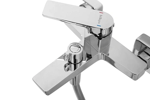 Смеситель для ванны BelBagno ARDENTE-VASM-CRM хром Смеситель для ванны BelBagno ARDENTE-VASM-CRM хром