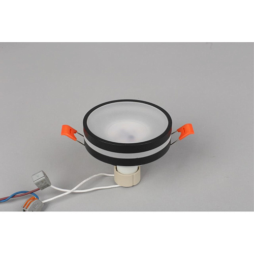 Светильник встраиваемый-накладной Omnilux Napoli OML-102719-01 Светильник встраиваемый-накладной Omnilux Napoli OML-102719-01