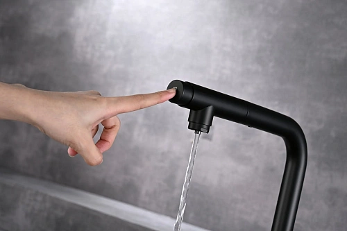 Смеситель для кухни AQUAme Cucina AQM9903MB с выдвижным изливом, с подключением к фильтру с питьевой водой, черный матовый Смеситель для кухни AQUAme Cucina AQM9903MB с выдвижным изливом, с подключением к фильтру с питьевой водой, черный матовый