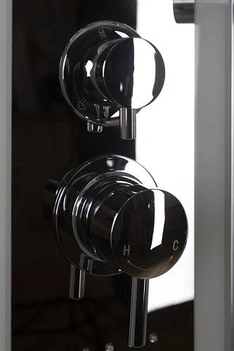 Душевая кабина Niagara Premium NG-6001-01G (900х900х2100) низкий поддон (16 см) стекло прозрачное 60010114G Душевая кабина Niagara Premium NG-6001-01G (900х900х2100) низкий поддон (16 см) стекло прозрачное 60010114G