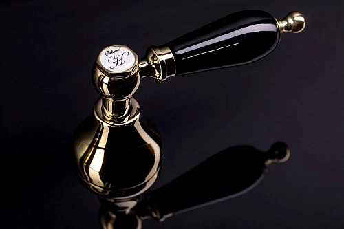 Смеситель для раковины Boheme FLORA 297-FL на 3 отверстия Смеситель для раковины Boheme FLORA 297-FL на 3 отверстия