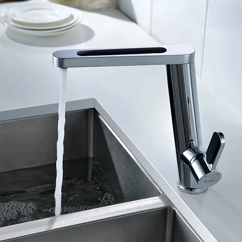 Смеситель для кухни Iddis Kitchen D KD1SBL0i05 Смеситель для кухни Iddis Kitchen D KD1SBL0i05