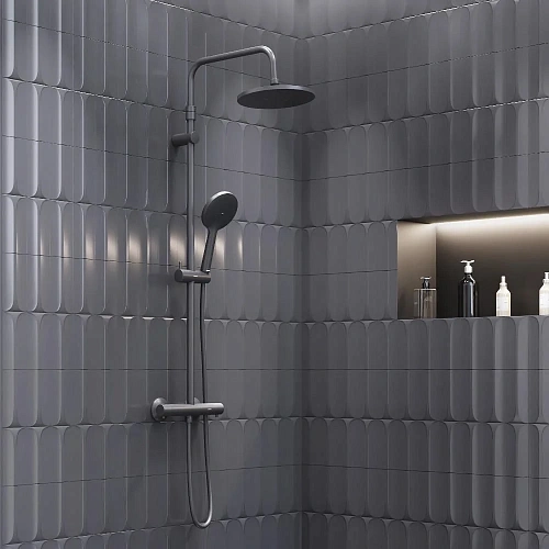 Душевая система Damixa Jupiter 977800300 с термостатом черный Душевая система Damixa Jupiter 977800300 с термостатом черный