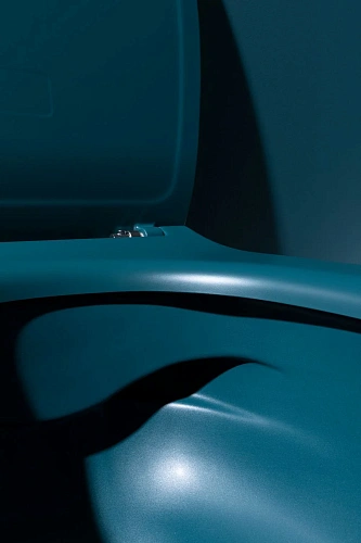 Унитаз подвесной Allen Brau Fantasy 4.11004.PT с крышкой, петроль Унитаз подвесной Allen Brau Fantasy 4.11004.PT с крышкой, петроль