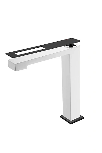 Смеситель для раковины Boheme ChromeBlack 142-CRB Смеситель для раковины Boheme ChromeBlack 142-CRB