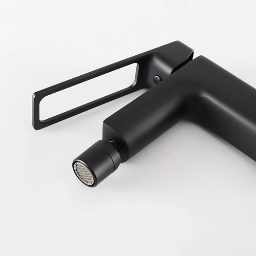 Смеситель для биде Gid Niagara L057-BM-B L057BMB черный матовый Смеситель для биде Gid Niagara L057-BM-B L057BMB черный матовый