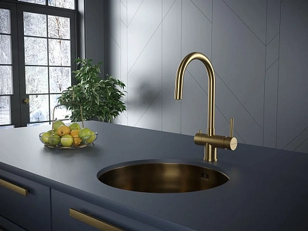 Смеситель для кухни Paulmark Heller, брашированное золото, He213218-BG Смеситель для кухни Paulmark Heller, брашированное золото, He213218-BG