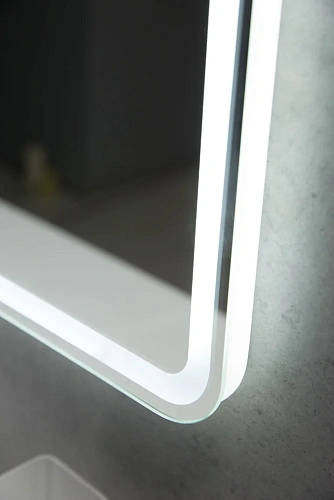 Зеркало BelBagno SPC-MAR-1000-800-LED-TCH-LNZ с подсветкой и встроенной линзой 3-х кратного увеличения Зеркало BelBagno SPC-MAR-1000-800-LED-TCH-LNZ с подсветкой и встроенной линзой 3-х кратного увеличения