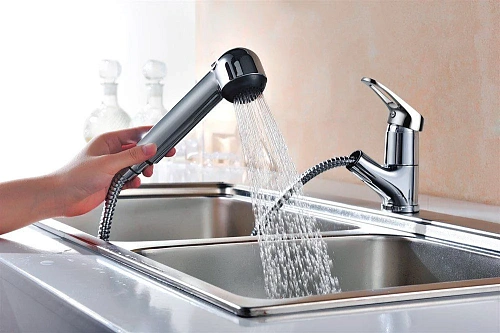 Смеситель для кухни Lemark Omega (LM3150C) Смеситель для кухни Lemark Omega (LM3150C)