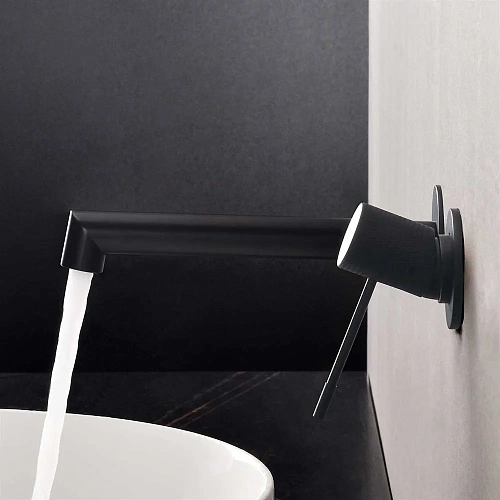 Смеситель для раковины Vincea Desire VBFW-1D1MB встраиваемый черный Смеситель для раковины Vincea Desire VBFW-1D1MB встраиваемый черный