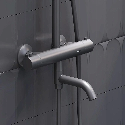 Душевая система Damixa Jupiter 977810300 с термостом, черный Душевая система Damixa Jupiter 977810300 с термостом, черный