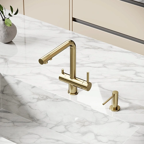 Смеситель для кухни SANCOS Foster SC4014BG с возможностью подключения фильтра, брашированное золото Смеситель для кухни SANCOS Foster SC4014BG с возможностью подключения фильтра, брашированное золото