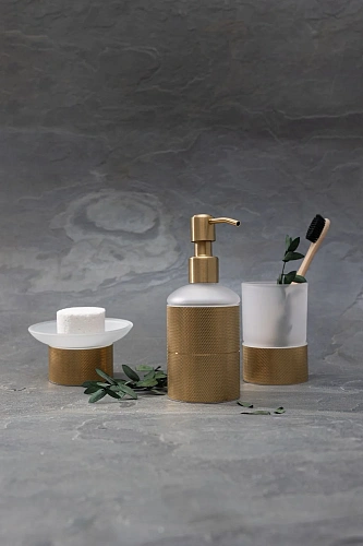 Дозатор жидкого мыла Allen Brau Allen Brau Priority 6.31A06-GB золото браш Дозатор жидкого мыла Allen Brau Allen Brau Priority 6.31A06-GB золото браш