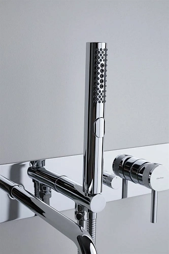 Смеситель для ванны Allen Brau Priority 5.31A05-00 (с внутренней частью) хром Смеситель для ванны Allen Brau Priority 5.31A05-00 (с внутренней частью) хром