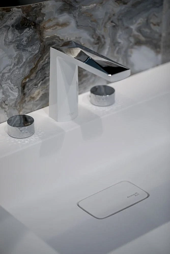 Столешница Armadi Art ROMBO corian 120 белая 776-120-W Столешница Armadi Art ROMBO corian 120 белая 776-120-W