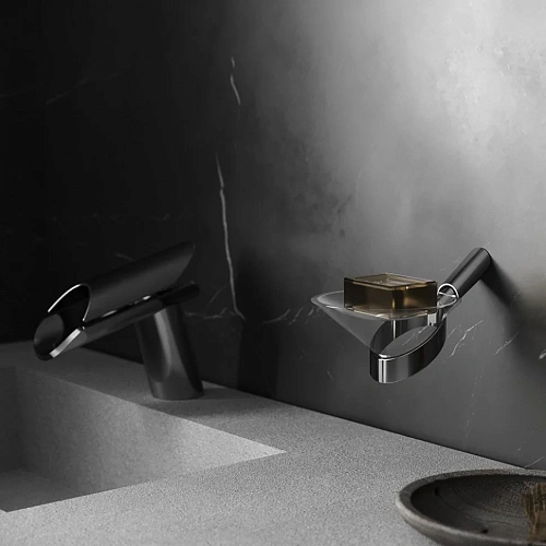 Душевая система Paini 78CR689THABS1KM 200 мм, с термостатом Душевая система Paini 78CR689THABS1KM 200 мм, с термостатом