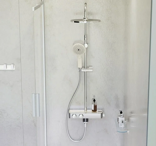 Акриловая ванна AM.PM Inspire V2.0 180x80 WK52EB с душевой системой, шторкой и аксессуарами Акриловая ванна AM.PM Inspire V2.0 180x80 WK52EB с душевой системой, шторкой и аксессуарами