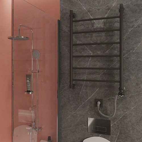 Полотенцесушитель электрический EWRIKA Сафо P 80х50 R, черный матовый 462090 Полотенцесушитель электрический EWRIKA Сафо P 80х50 R, черный матовый 462090