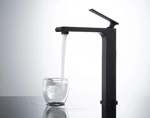 Смеситель для раковины Timo Anni 2711/03F черный Смеситель для раковины Timo Anni 2711/03F черный