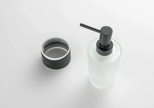 Дозатор жидкого мыла Aquatek ЛИРА AQ4429MB черный матовый Дозатор жидкого мыла Aquatek ЛИРА AQ4429MB черный матовый