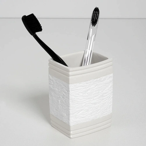 Стакан WasserKRAFT Main K-4728 белый Стакан WasserKRAFT Main K-4728 белый