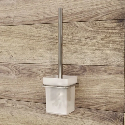 Ершик для унитаза IDDIS Slide (SLISCG0i47) матовое стекло, хром Ершик для унитаза IDDIS Slide (SLISCG0i47) матовое стекло, хром