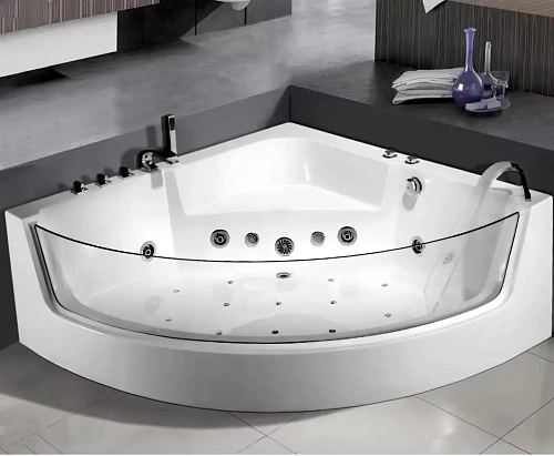 Акриловая ванна Ceruttispa C-401A 1500x1500x580 гидромассажная Акриловая ванна Ceruttispa C-401A 1500x1500x580 гидромассажная