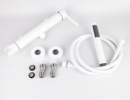 Смеситель для ванны Kaiser Serio 05477-4 Белый матовый Смеситель для ванны Kaiser Serio 05477-4 Белый матовый