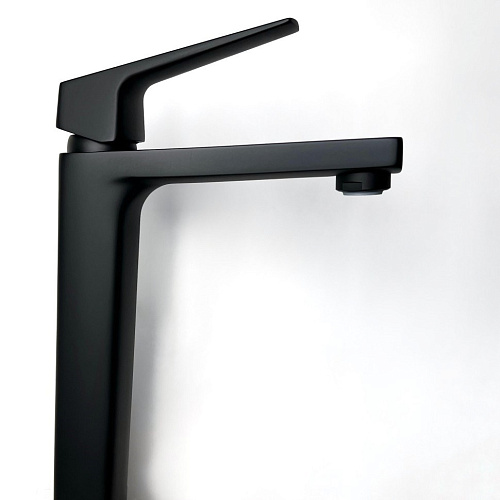 Смеситель для раковины Paini Bari RTYO205LL высокий, черный Смеситель для раковины Paini Bari RTYO205LL высокий, черный