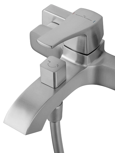 Смеситель для ванны Wonzon & Woghand FLEX брашированный никель (WW-88037072-BN) Смеситель для ванны Wonzon & Woghand FLEX брашированный никель (WW-88037072-BN)