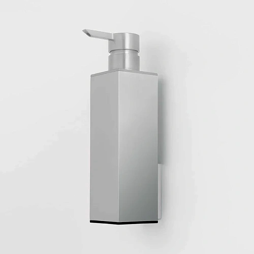 Дозатор жидкого мыла Colombo MiniQ B9343.CR подвесной, хром Дозатор жидкого мыла Colombo MiniQ B9343.CR подвесной, хром