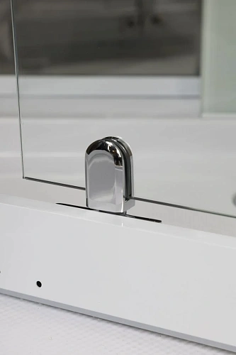 Душевая кабина GROSSMAN GR166 (90x100x215) Душевая кабина GROSSMAN GR166 (90x100x215)