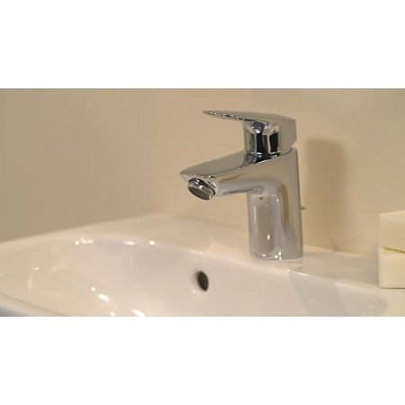 Смеситель для раковины hansgrohe Logis со сливным гарнитуром, хром 71070000 Смеситель для раковины hansgrohe Logis со сливным гарнитуром, хром 71070000