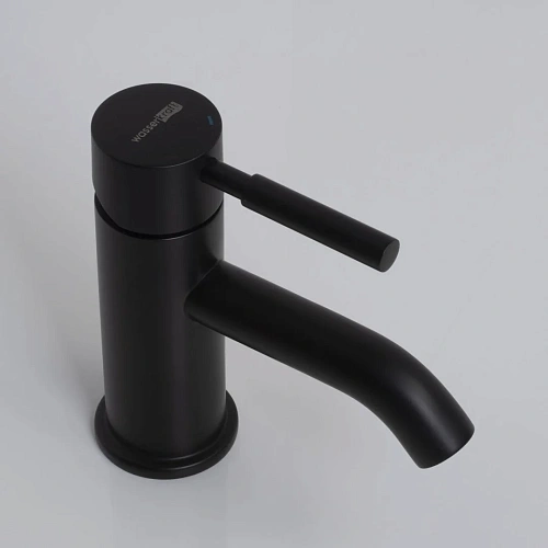 Смеситель для раковины WasserKRAFT Gollach 3305 черный Смеситель для раковины WasserKRAFT Gollach 3305 черный