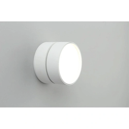 Светильник встраиваемый-накладной Omnilux Lenno OML-101309-18 Светильник встраиваемый-накладной Omnilux Lenno OML-101309-18