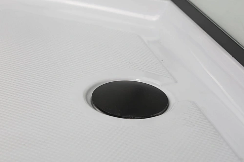 Душевая кабина Niagara Premium NG-6901-01G BLACK (900х900х2100) низкий поддон (16 см) стекло тонированное 69010134GBLACK Душевая кабина Niagara Premium NG-6901-01G BLACK (900х900х2100) низкий поддон (16 см) стекло тонированное 69010134GBLACK