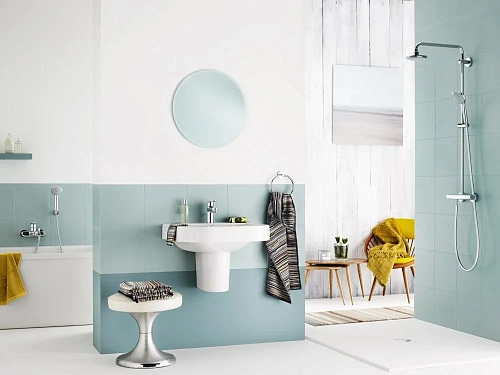 Смеситель для раковины GROHE Europlus с донным клапаном, хром (32612002) Смеситель для раковины GROHE Europlus с донным клапаном, хром (32612002)