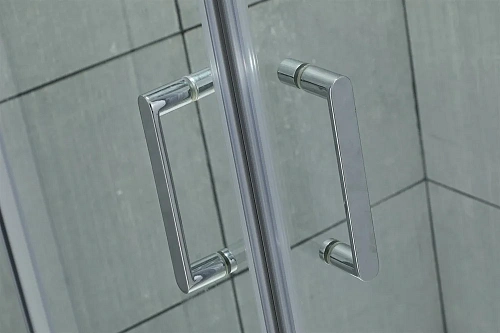 Душевой уголок DIWO Кострома 100х100 профиль хром матовый 557118 Душевой уголок DIWO Кострома 100х100 профиль хром матовый 557118