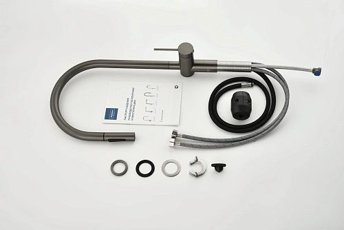 Смеситель для кухни AQUAme Cucina AQM9901GM с выдвижным изливом, металл Смеситель для кухни AQUAme Cucina AQM9901GM с выдвижным изливом, металл