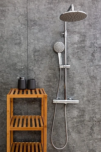 Душевая система Agger Thermo A2451200 с термостатом, хром Душевая система Agger Thermo A2451200 с термостатом, хром