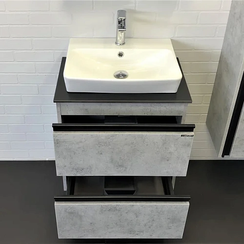 Тумба с раковиной Comforty Эдинбург-60-2 00-00005700 бетон светлый с черной столешницей и раковиной 9055RA-50 Тумба с раковиной Comforty Эдинбург-60-2 00-00005700 бетон светлый с черной столешницей и раковиной 9055RA-50