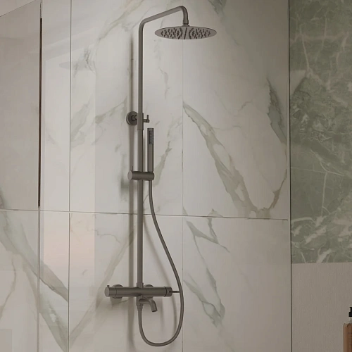 Душевая система Vincea Villa VSFS-1VL1GM с изливом, вороненая сталь Душевая система Vincea Villa VSFS-1VL1GM с изливом, вороненая сталь